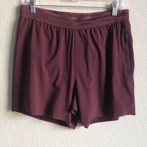 Ten Thousand Mens Session Shorts Maroon Red Medium 5.5”
